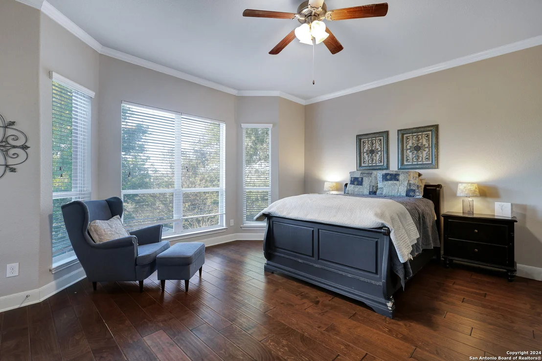 Photo of 3607 Sunset Cliff