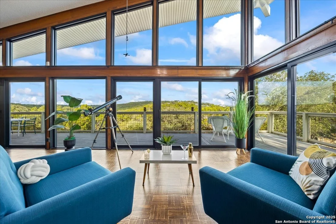 Photo of 4250 Tanglewood Trl