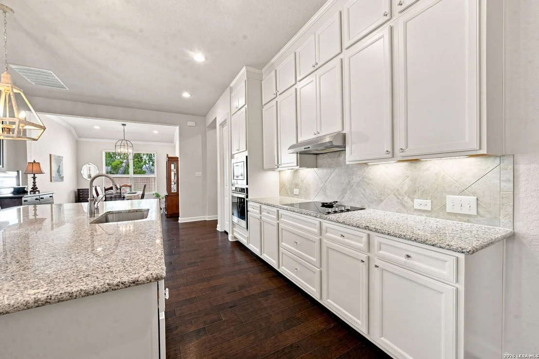 Photo of 980 Water Oak