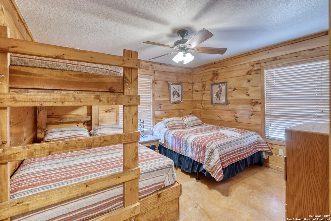 Photo of 38 mountain laurel