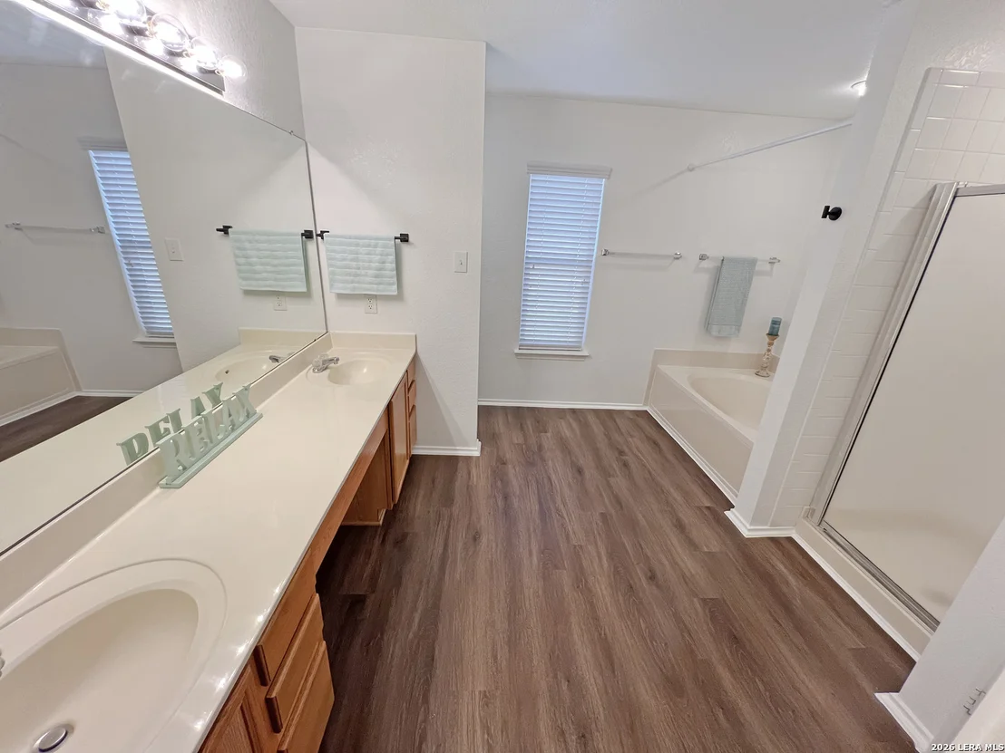 Photo of 11712 Paddlebrook