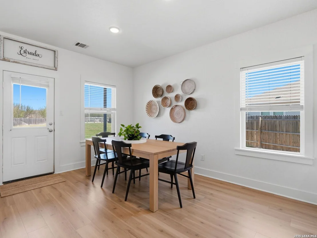 Photo of 598 Summersweet