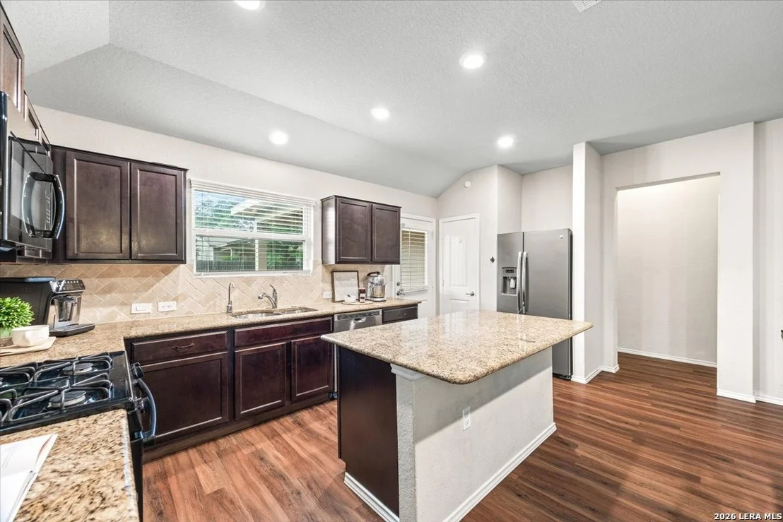 Photo of 5911 Bridle Bend