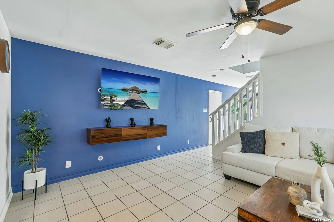 Photo of 8810 Bridgefield