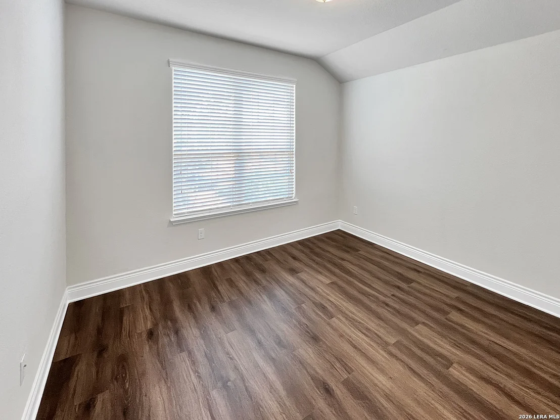 Photo of 12839 Laurel Brush