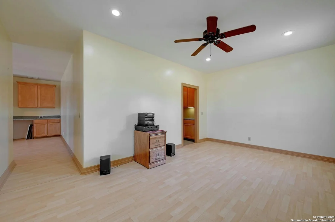 Photo of 1061 Cascade Trail