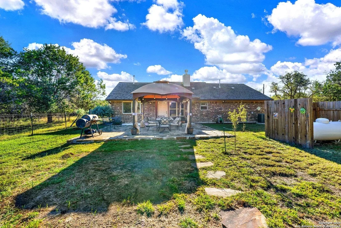 Photo of 1616 RIVER TRAIL RD