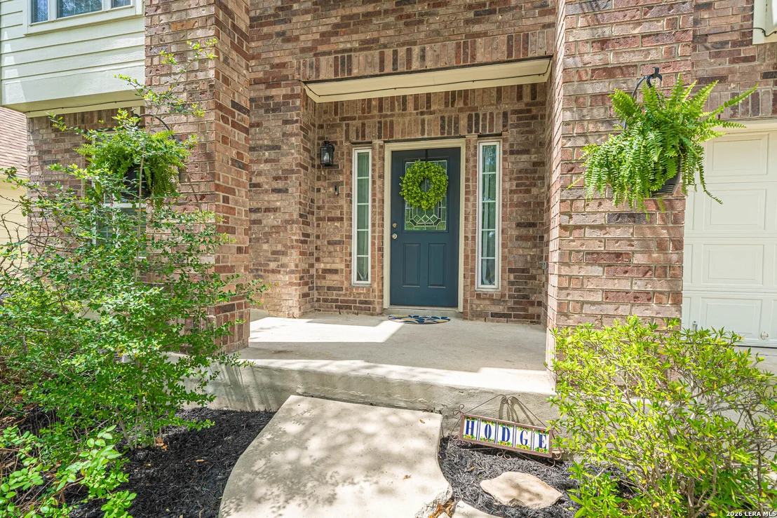 Photo of 206 OLYMPIC DR