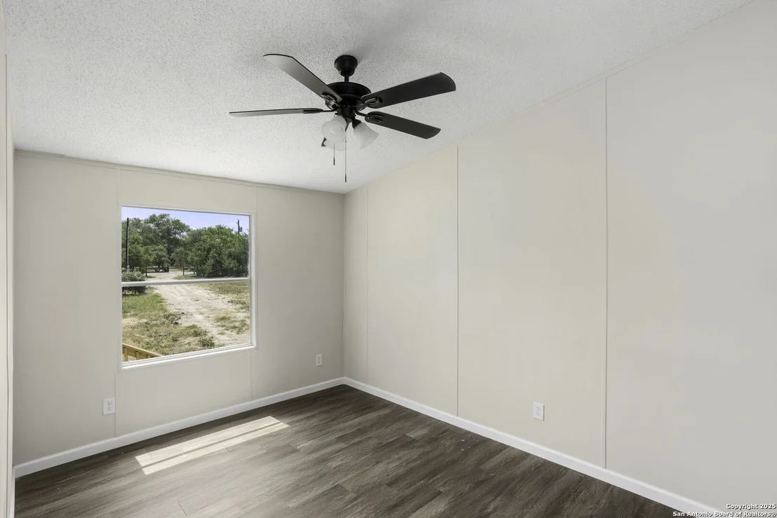 Photo of 24470 Trumbo