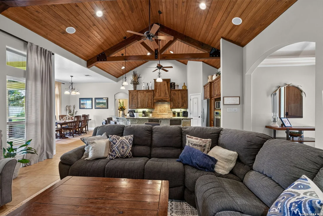 Photo of 1641 Clover rdg