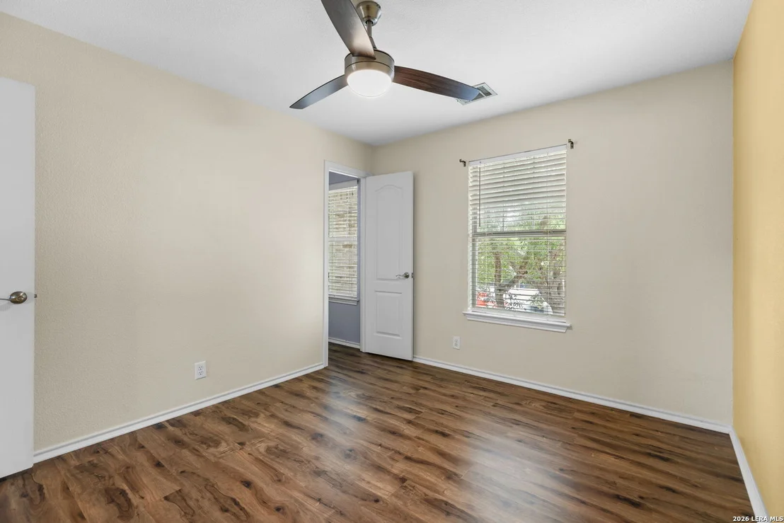 Photo of 300 Rustic Trl