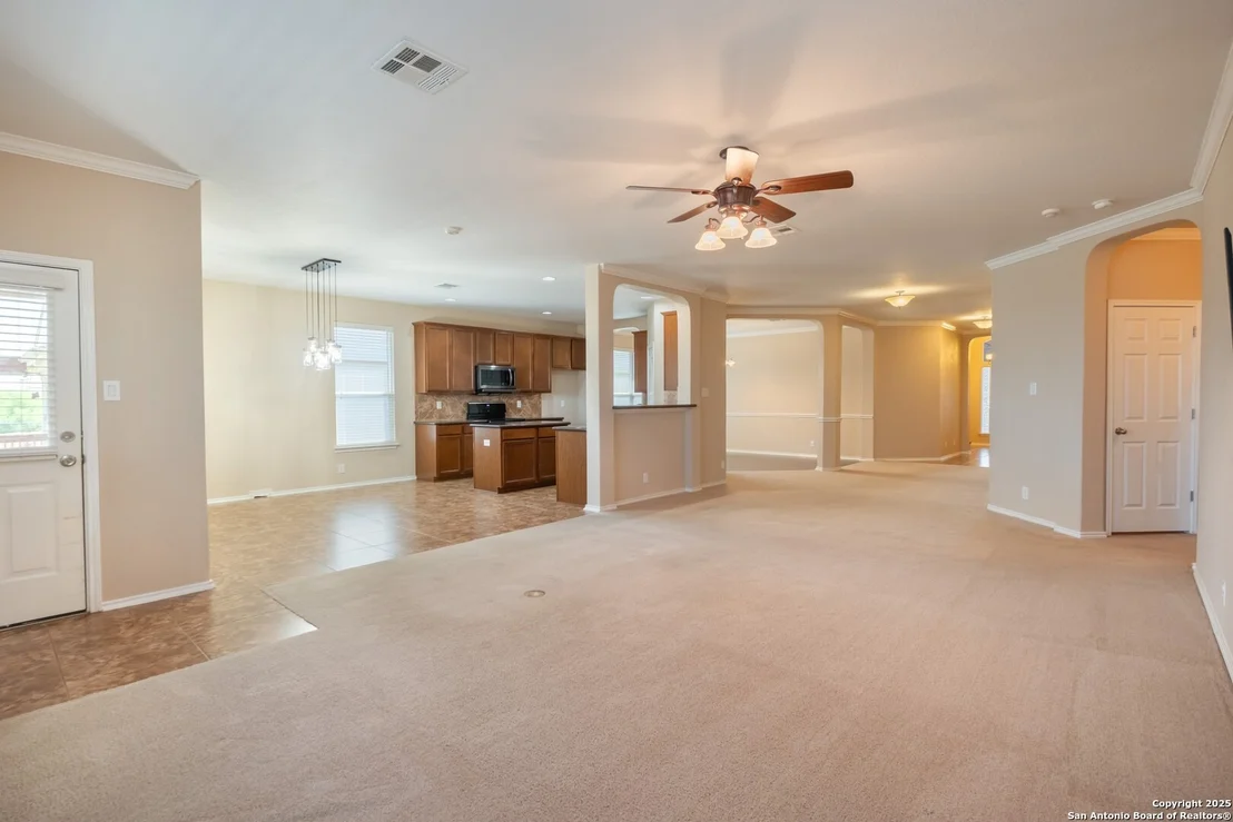 Photo of 11507 Cardinal Sky