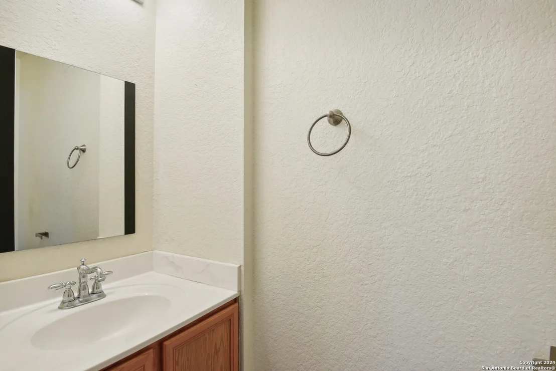 Photo of 684 CHEROKEE BLVD
