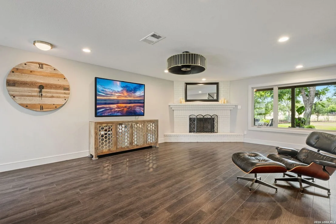 Photo of 104 Arrowhead Lane