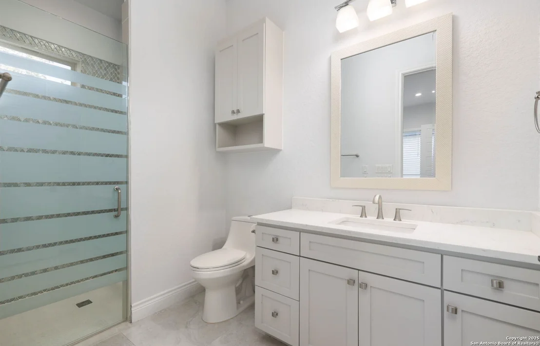 Photo of 28 BURNHAM GLN