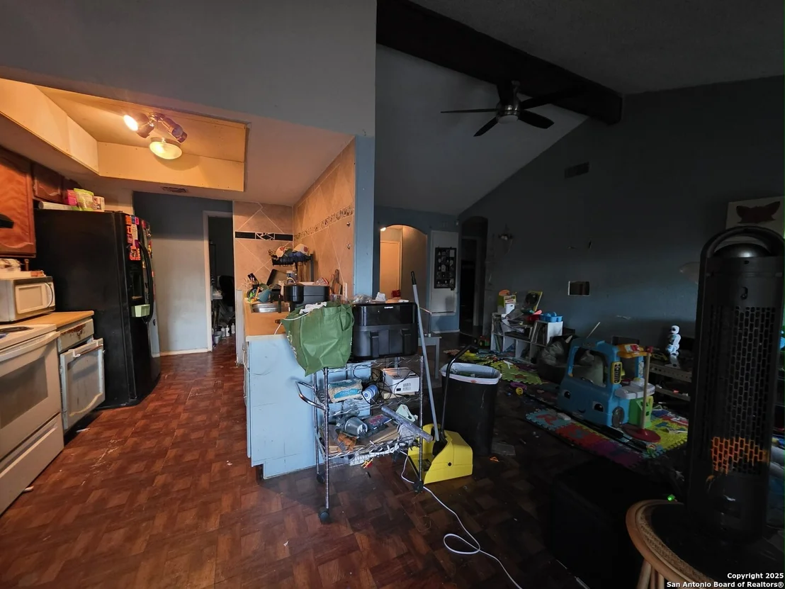 Photo of 1155 Churing