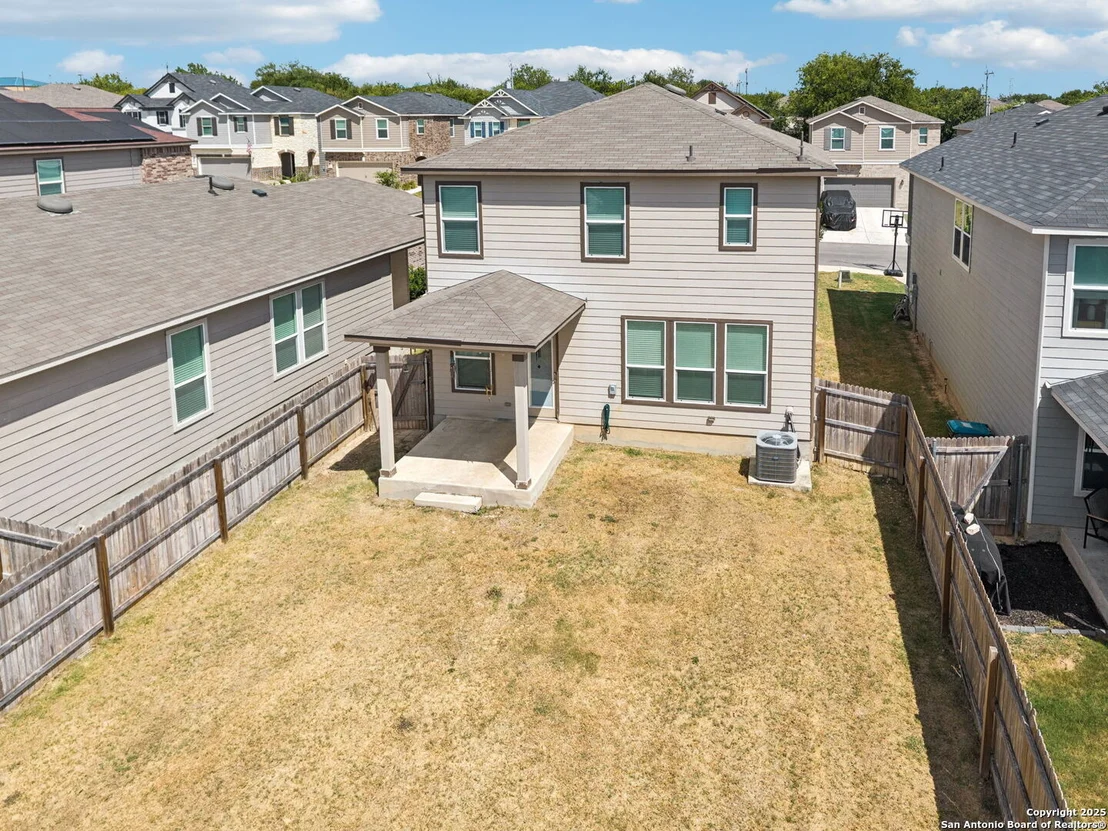 Photo of 8277 Assumption