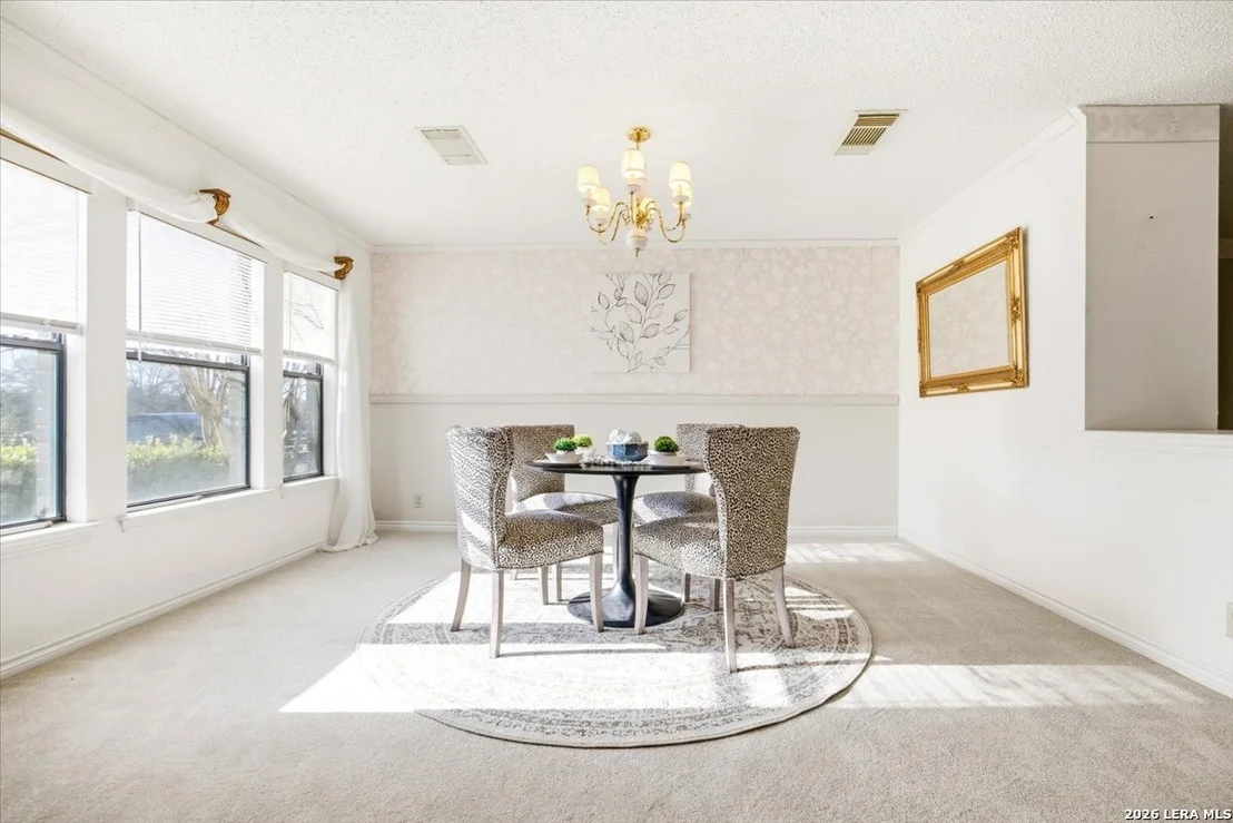 Photo of 8410 Park Olympia