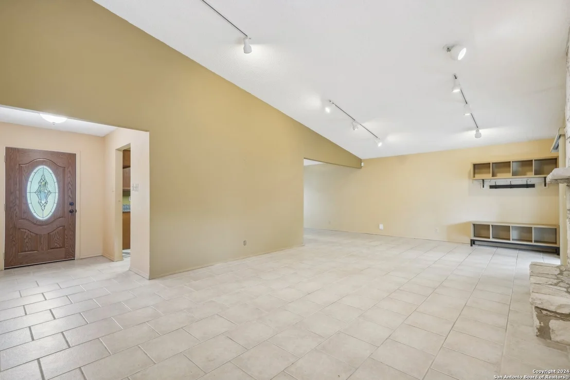Photo of 13634 PEBBLE OAK DR