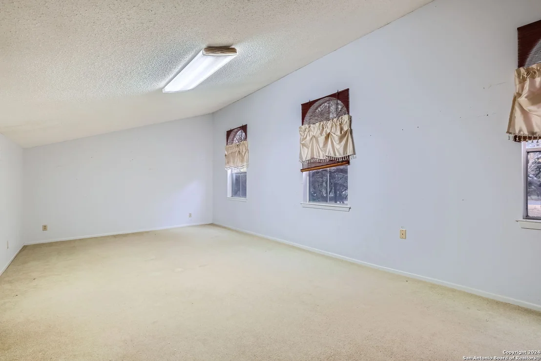 Photo of 10624 PARRIGIN RD