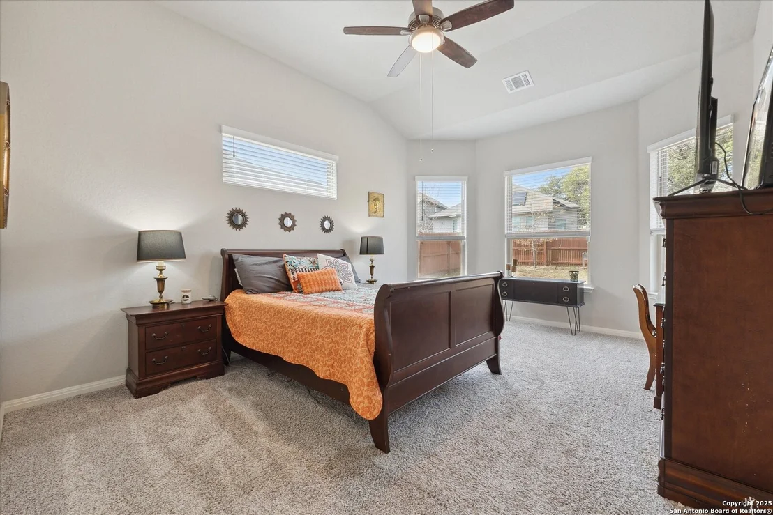 Photo of 2227 Tiptop
