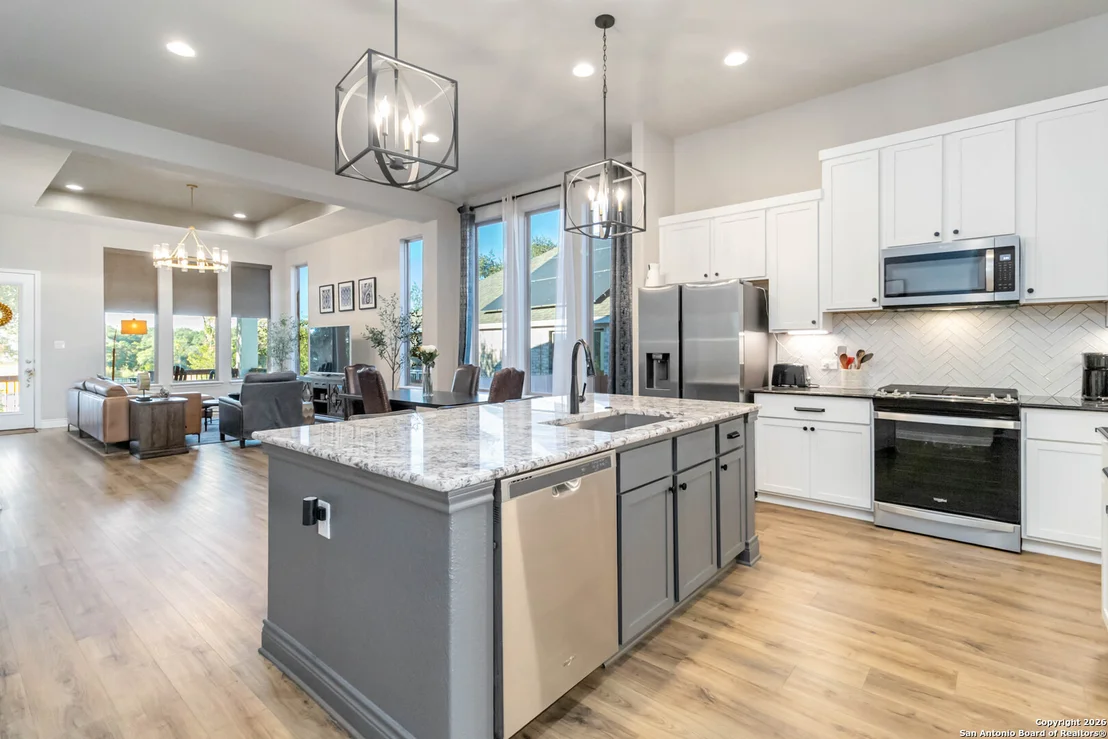 Photo of 1030 Cadogan Squire