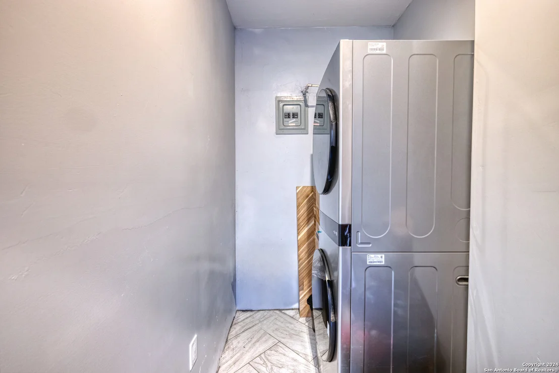 Photo of 136 Cardinal Drive