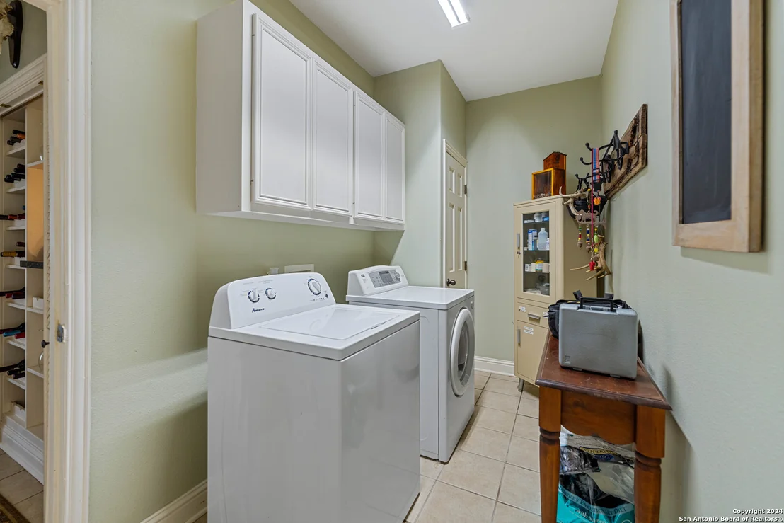 Photo of 6402 County Road 345