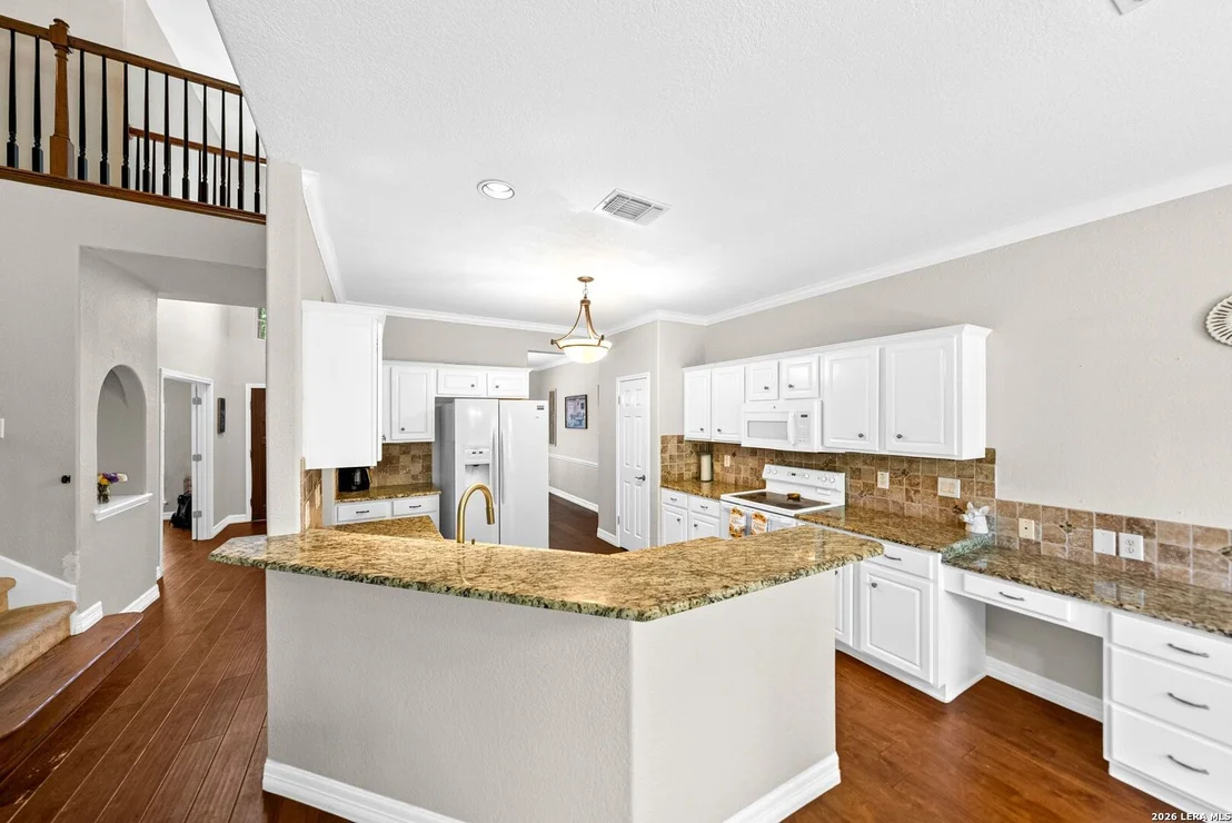 Photo of 9347 Llano Verde