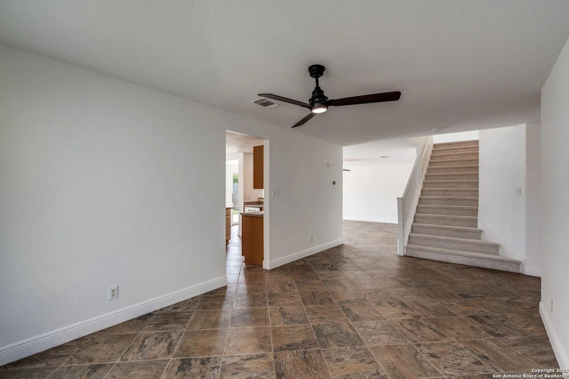 Photo of 6230 Higbee
