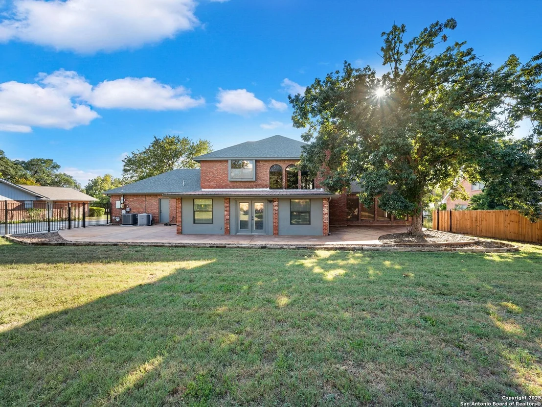 Photo of 332 Towne Vue