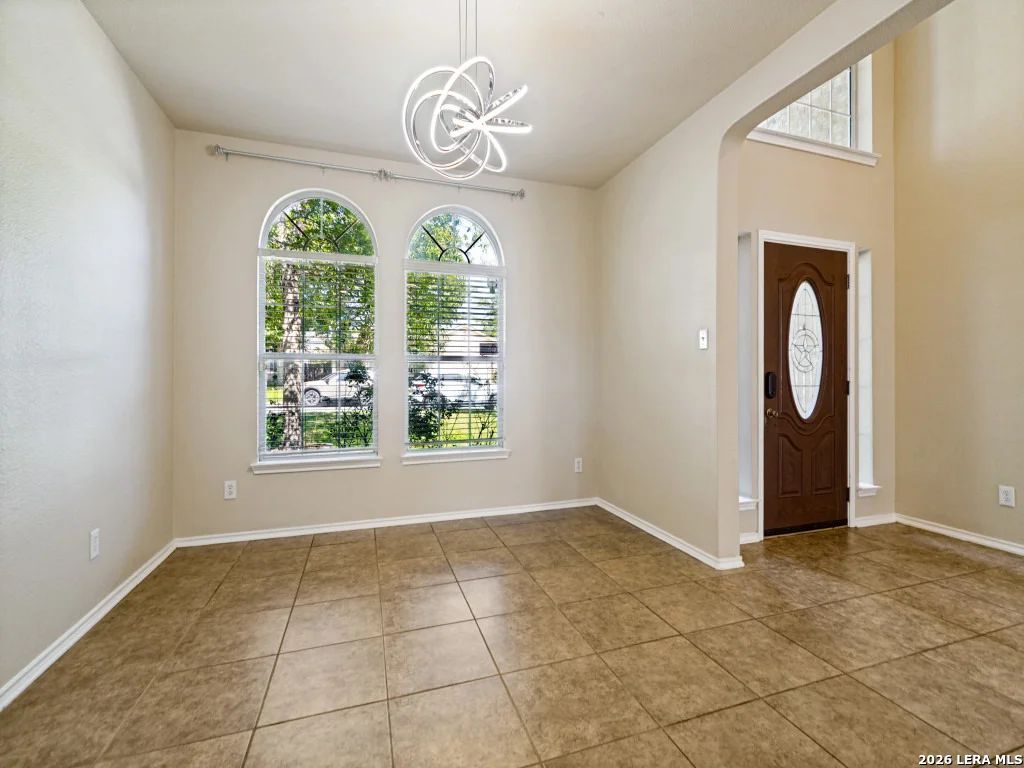 Photo of 10214 CASPIAN BND
