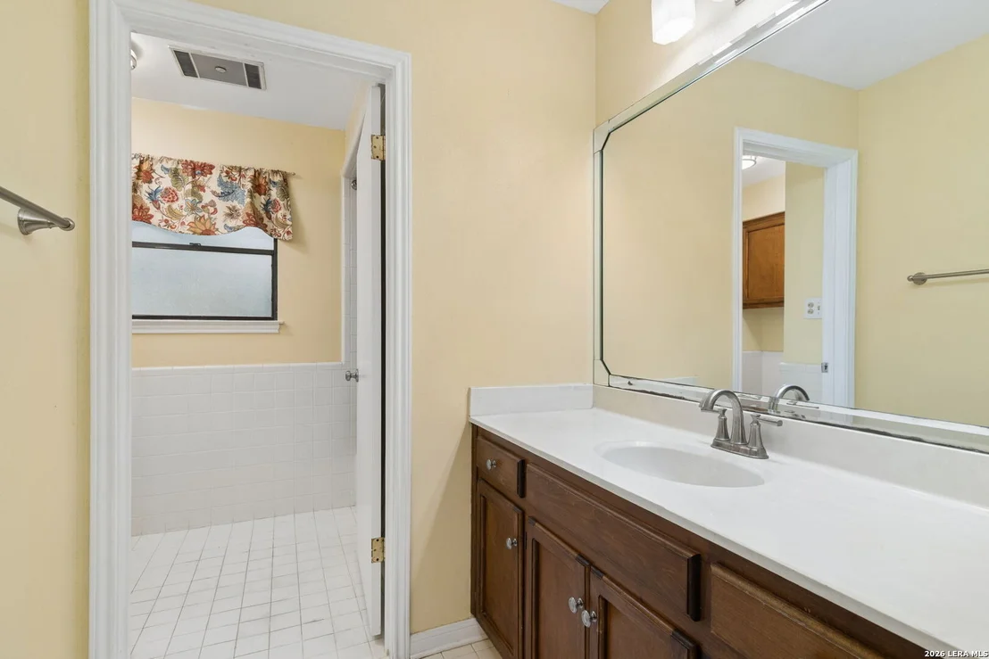 Photo of 1618 Poets Corner