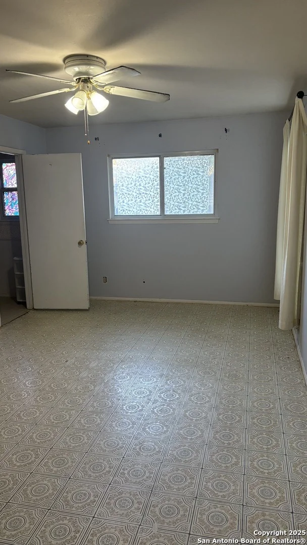 Photo of 5406 Clover Dr.