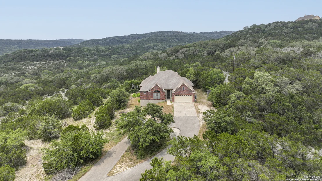 Photo of 846 COUNTY ROAD 2763
