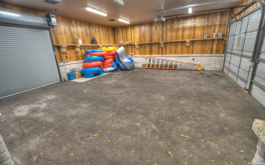 Photo of 200 Skippin Stone Ln