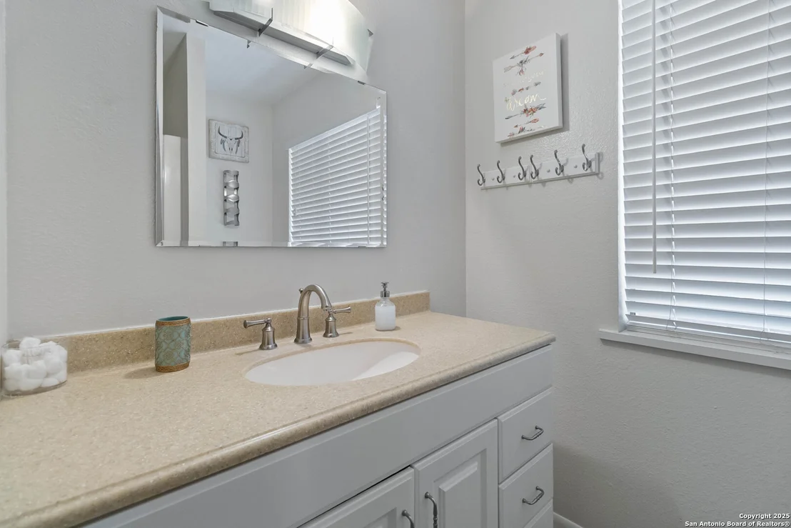 Photo of 1291 Springwater