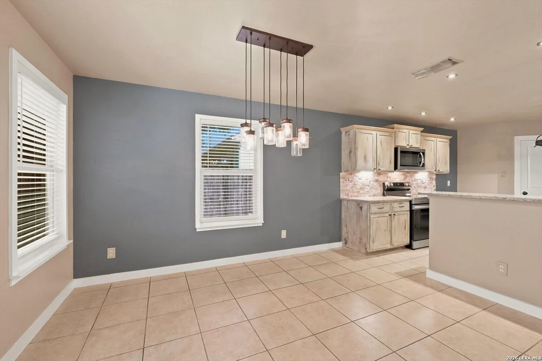 Photo of 9222 CEDAR PT