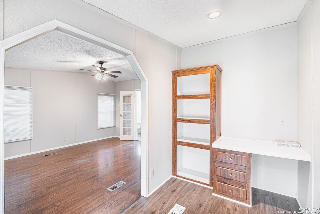Photo of 14305 Streich