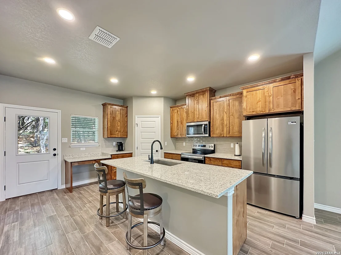 Photo of 197 SPRING MOUNTAIN DR