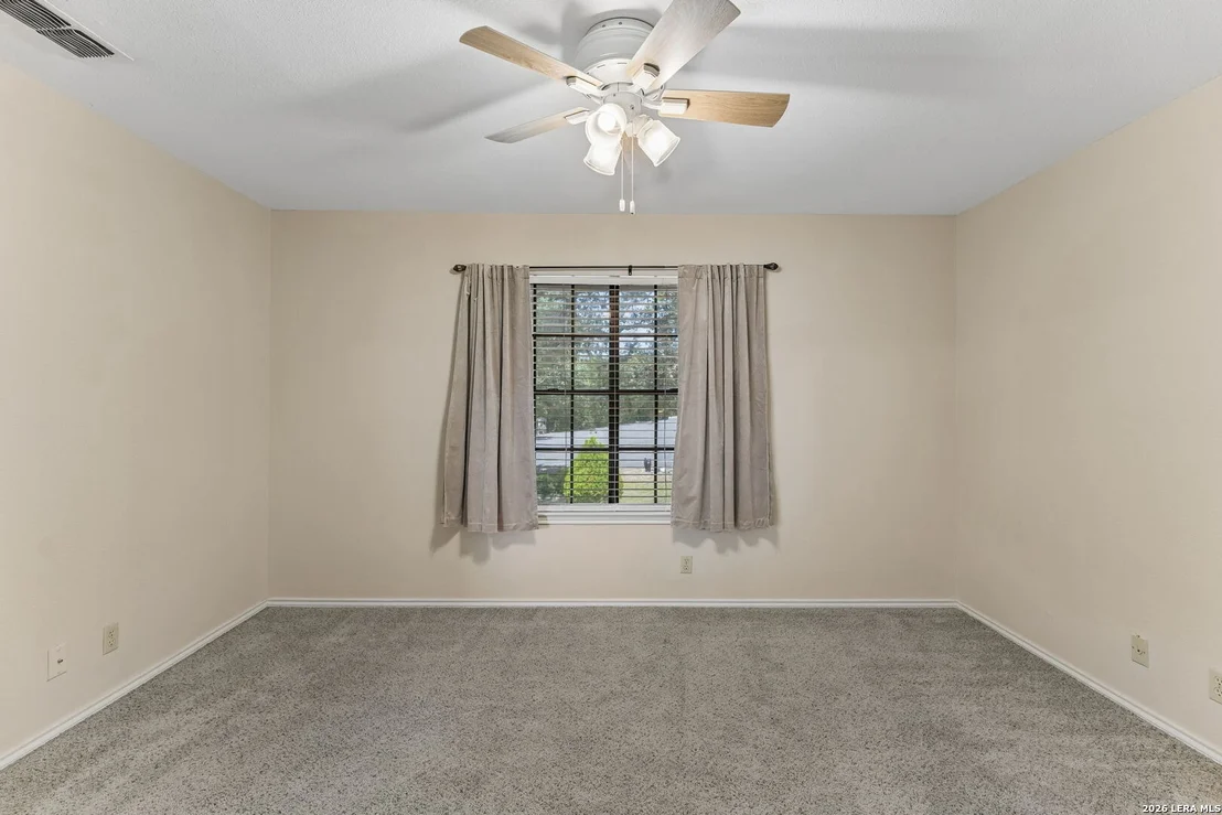 Photo of 14806 Circle J Trl