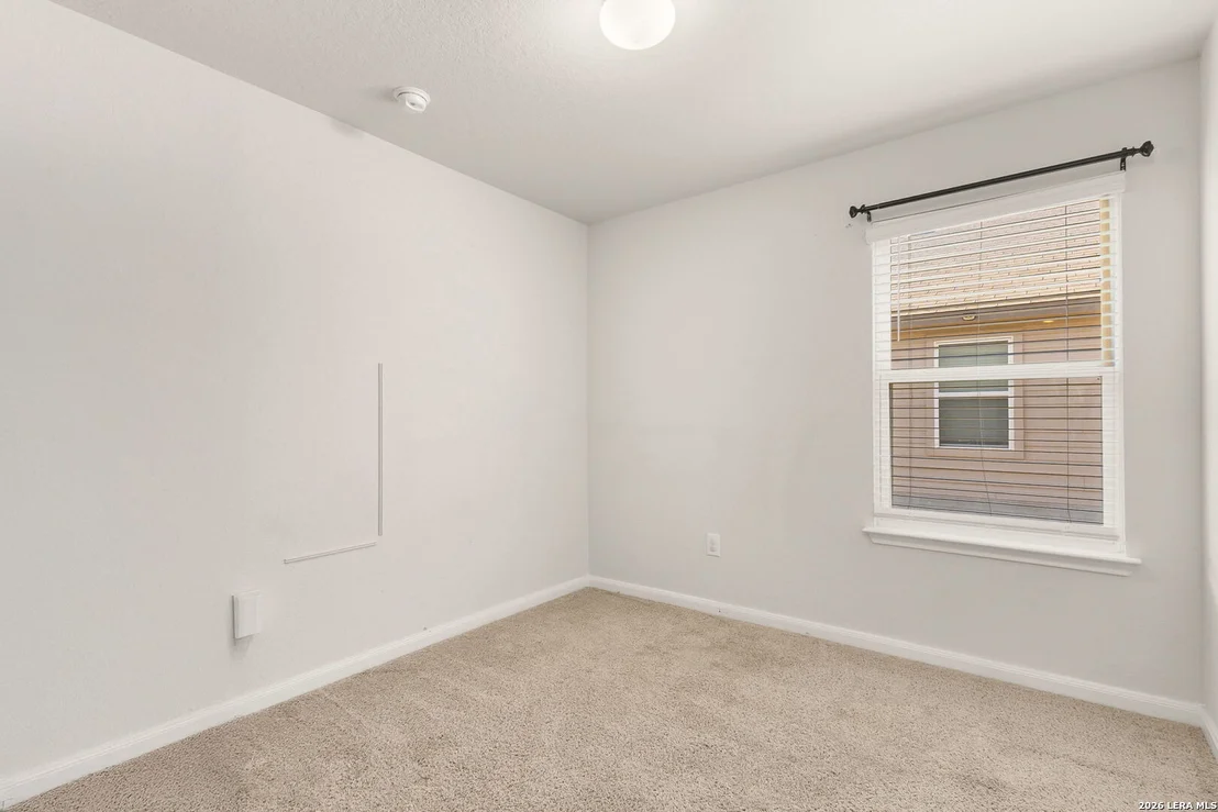 Photo of 338 Northshore Trail