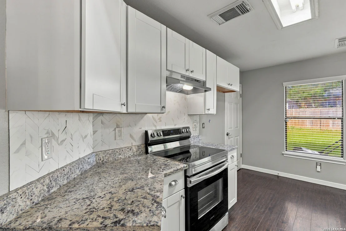 Photo of 311 Territory Oak
