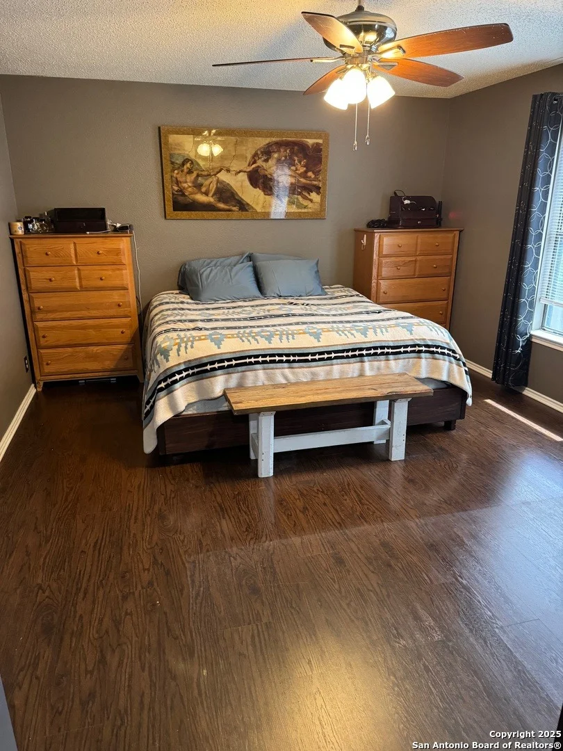 Photo of 9835 diamond cliff