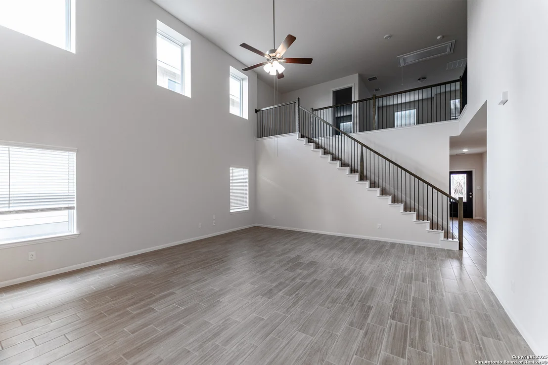 Photo of 143 Taylor Way
