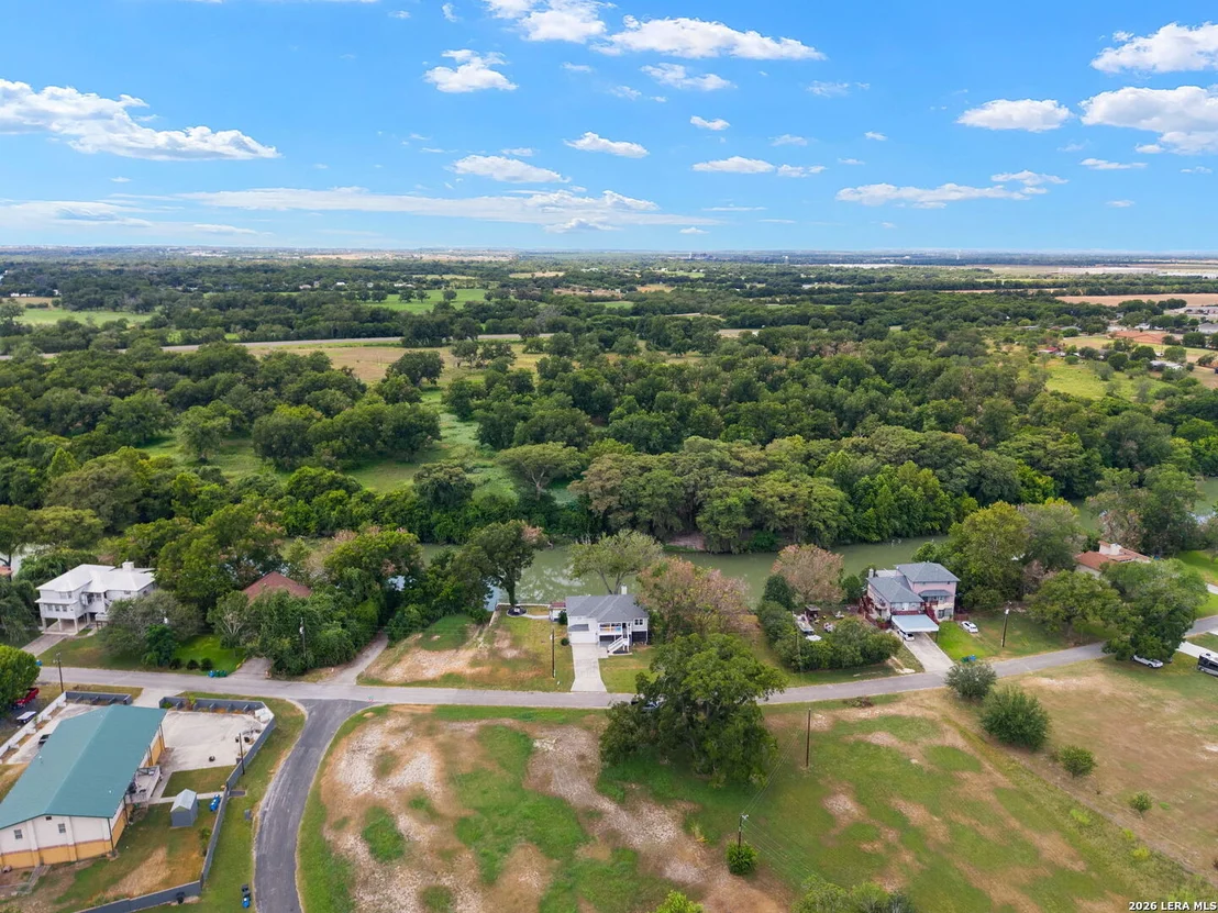 Photo of 34 river oak