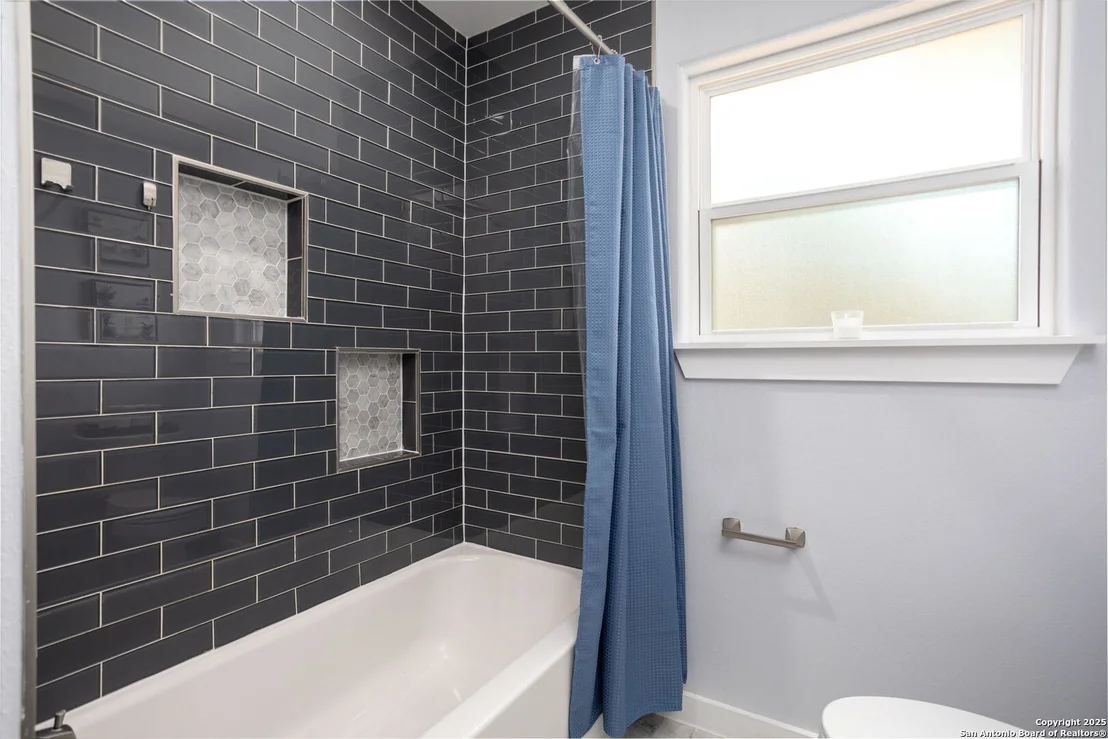 Photo of 626 Pilgrim