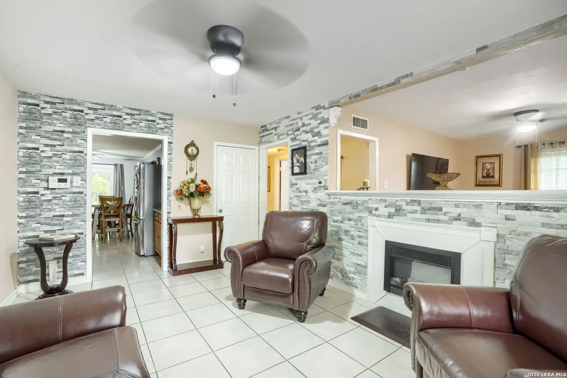 Photo of 111 Summertime Dr