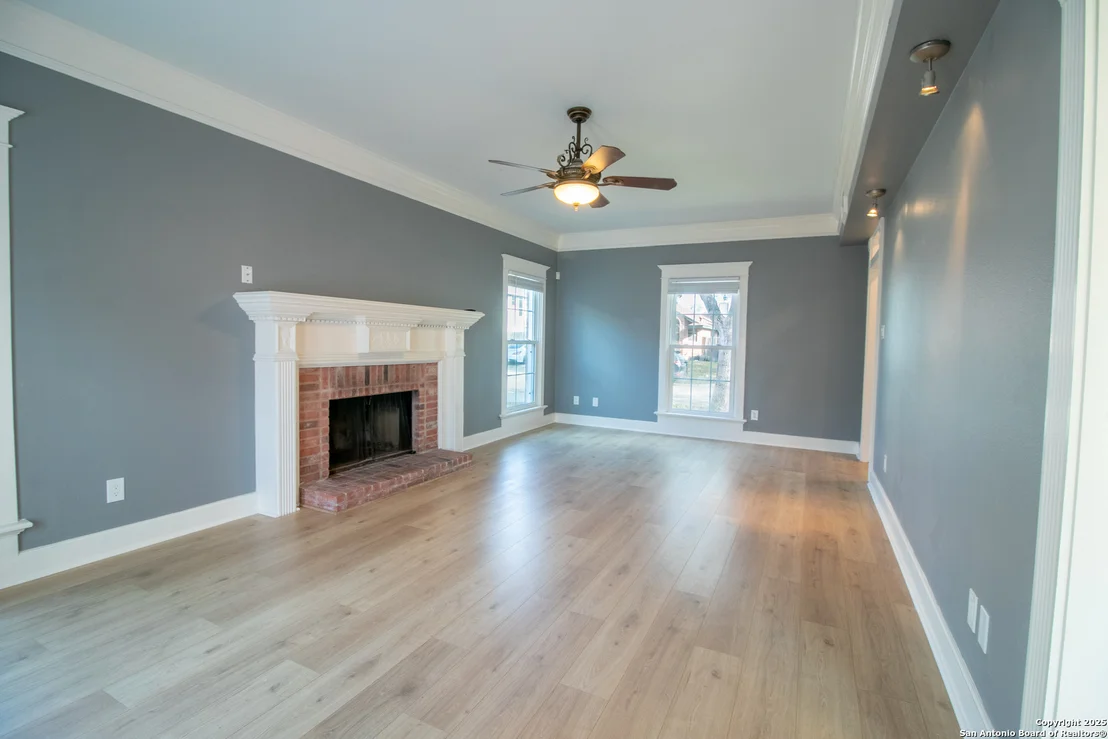 Photo of 7629 Stony Brook Dr