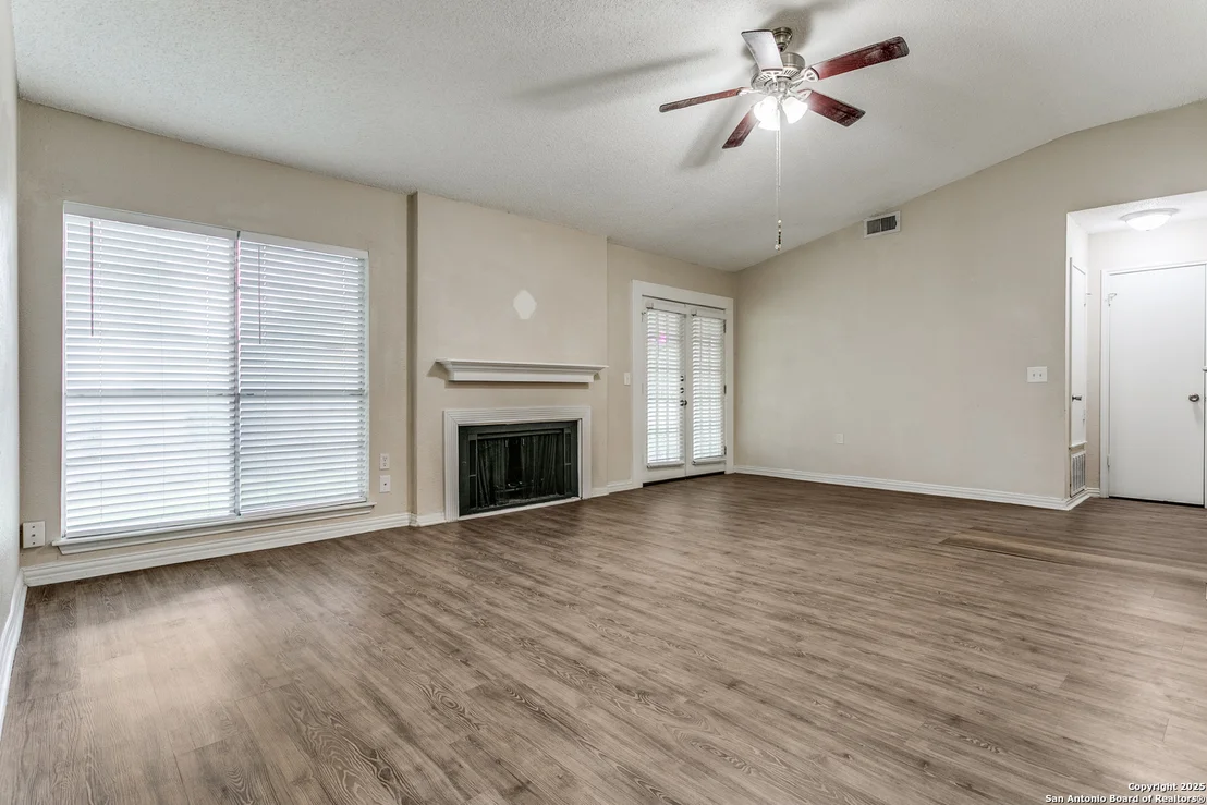 Photo of 6815 Hillside Peak